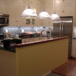 White Kitchen Cabinets 