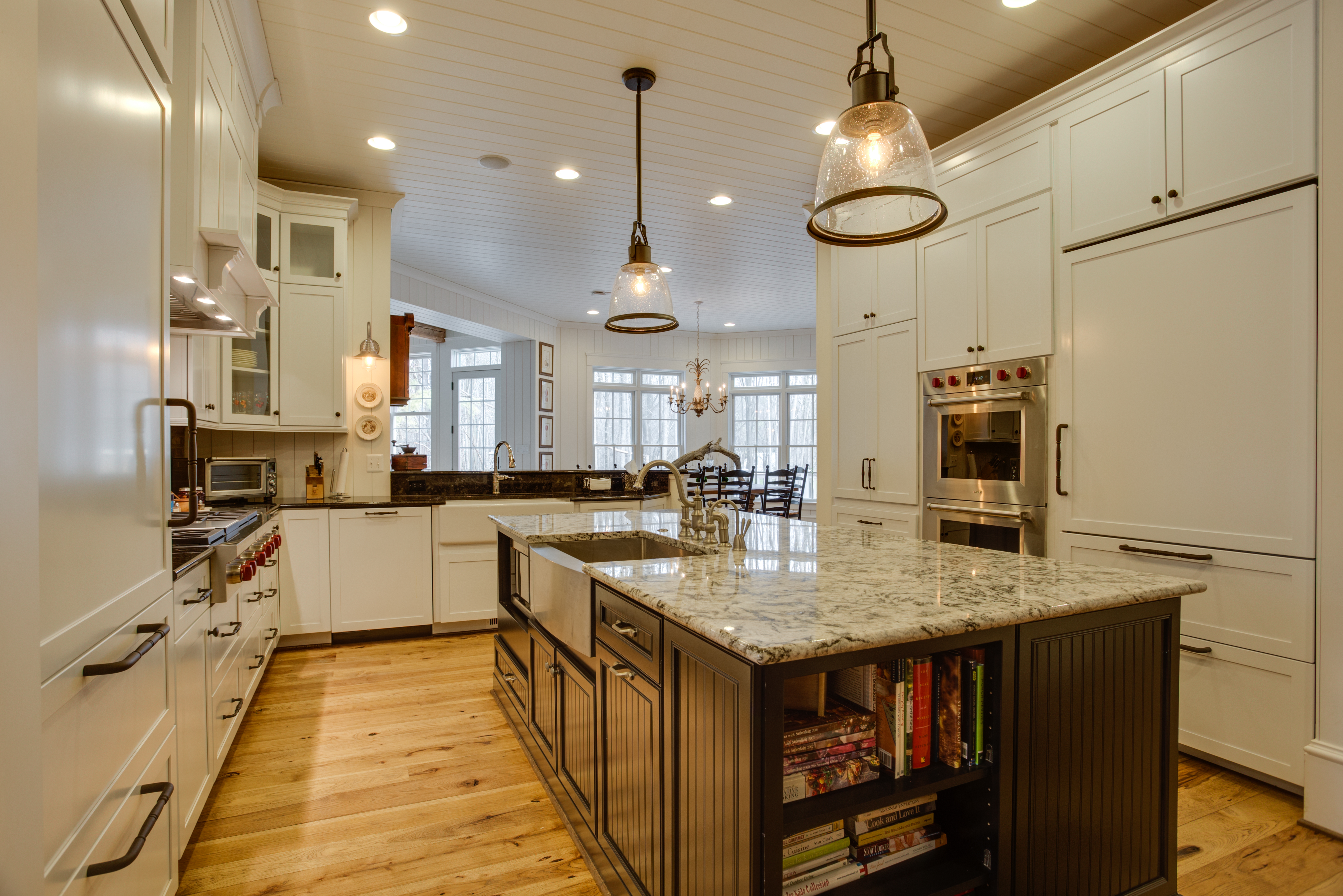 A houseful of opportunity...and cabinets!