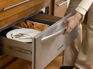 Warming drawer heats up kitchen appliance options