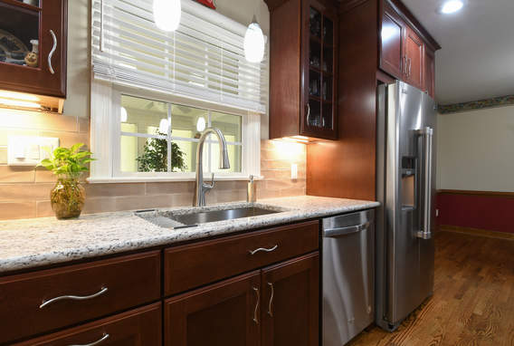 Alternatives to the Standard White Kitchen Remodel