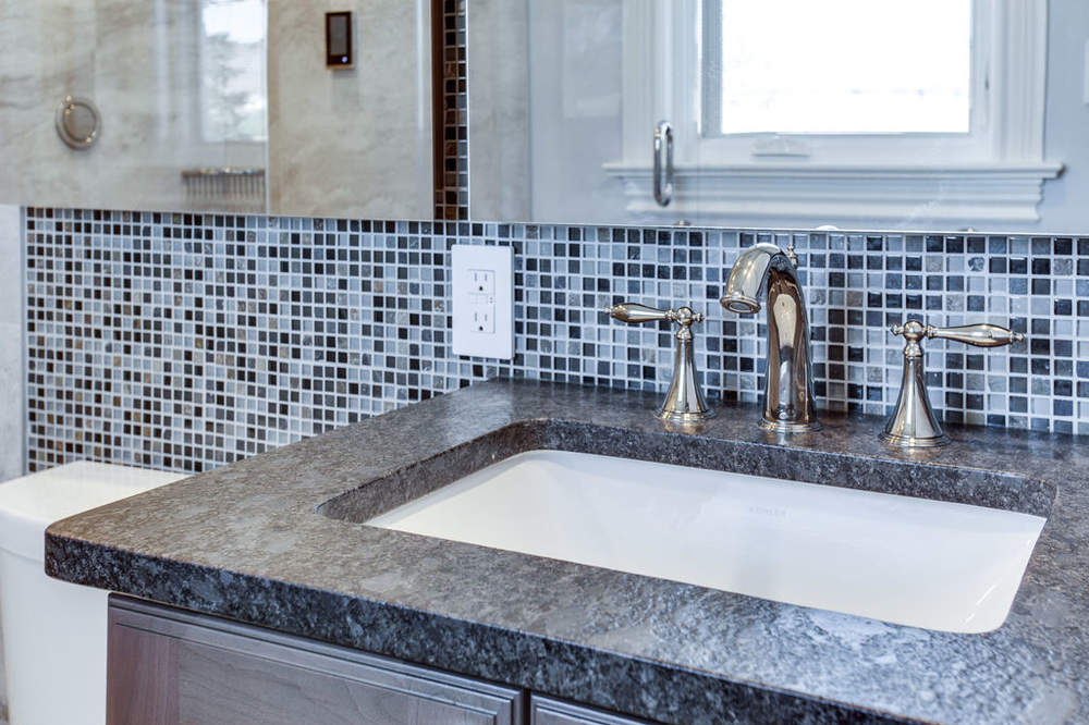 Tips for Selecting Bathroom Tiles