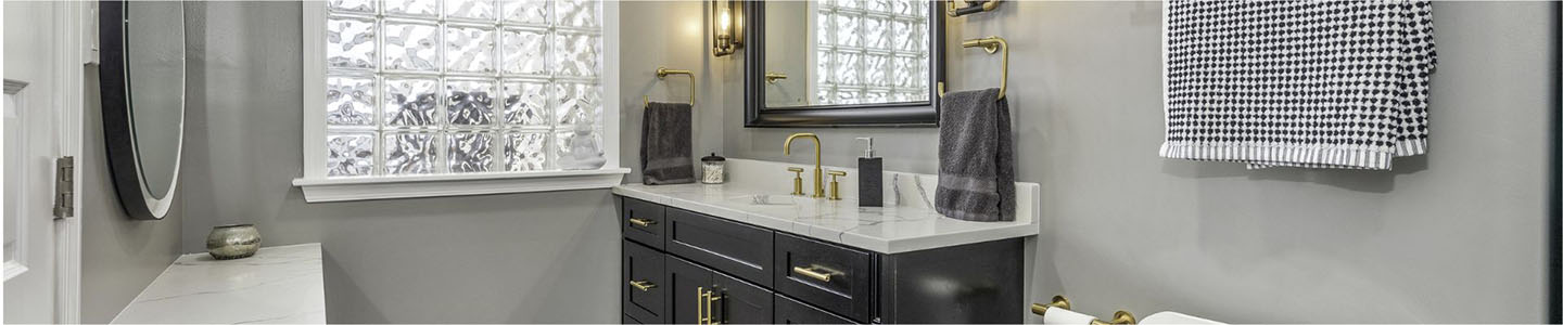 Make a Small Bathroom More Spacious with These 15 Ideas