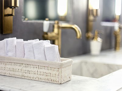 How to Work With an 8 by 5 Foot Bathroom