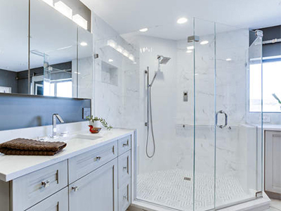 Which Shower Wall Materials Are the Best for You?