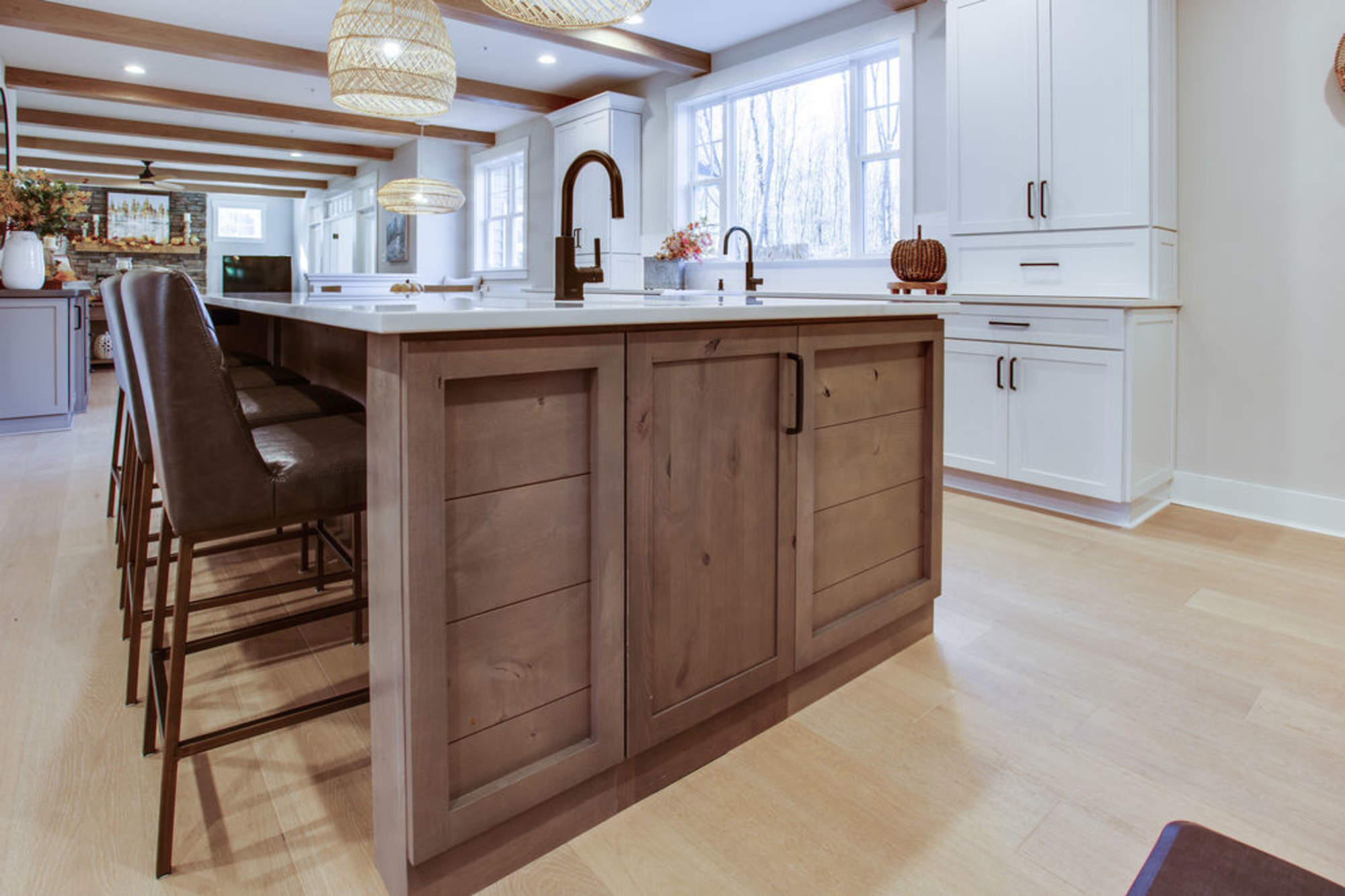 How to Renovate For a Warm Kitchen Design