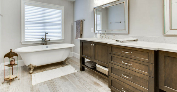 Guide To Designing A Clutter-Free Bathroom