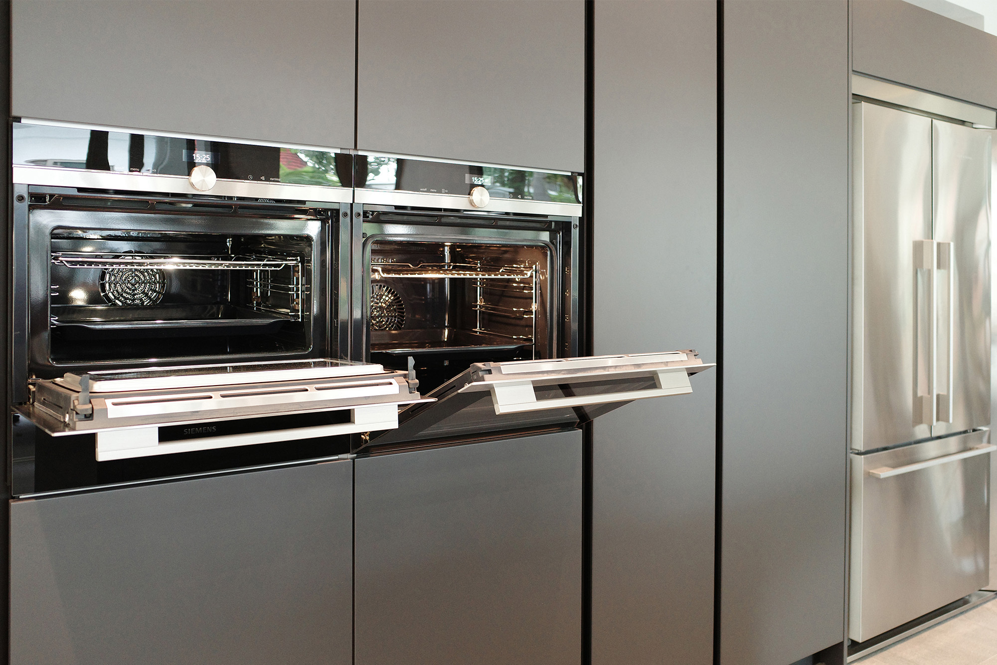 The Ultimate Guide to Warming Drawers: Features, Benefits, and Uses